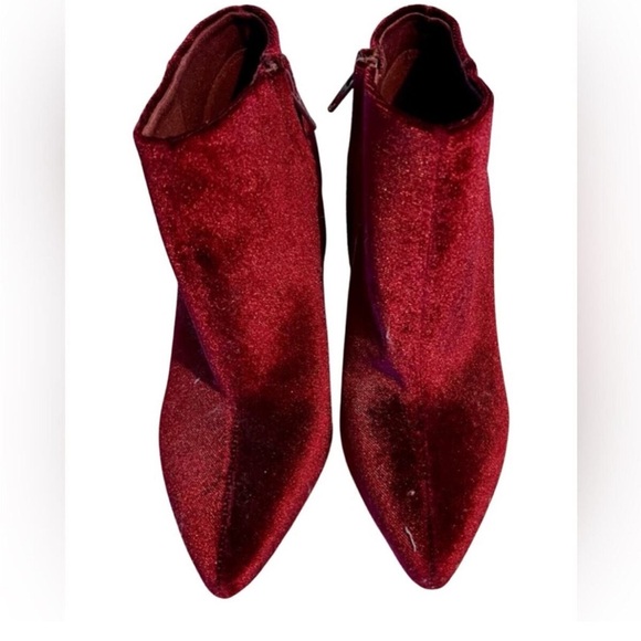 OLD NAVY MARION WINE COLOUR VELOUR POINTY TOE HIGH HEELS BOOTIE SIZE 8 - Picture 2 of 11